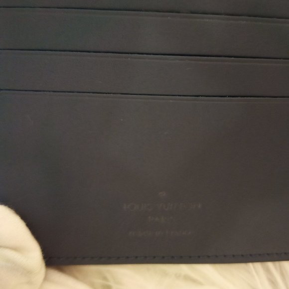 SOLD! BNWT LV Monogram Shadow Multiple Wallet in Rare Navy (Full Inclusion) - Picture 14 of 16